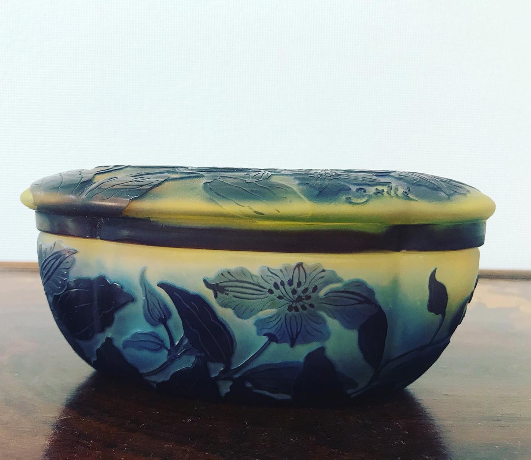 エミールガレ　スミレの花の小物入れ（ボンボニエール）