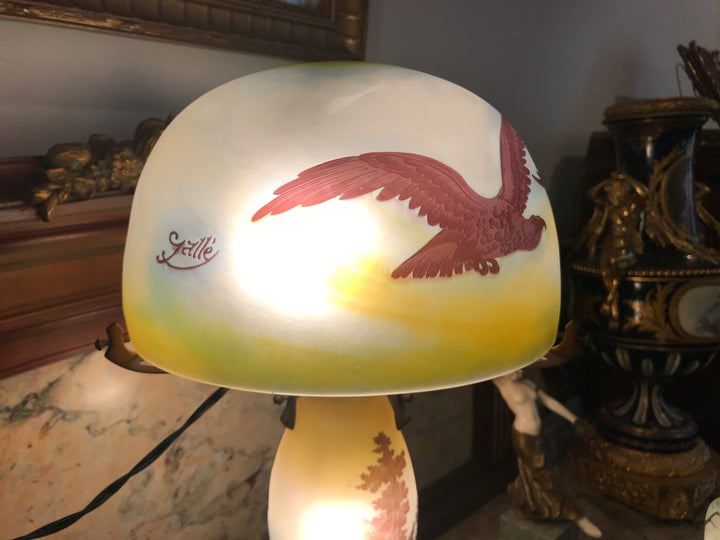 エミールガレ　山岳風景と鷲尾のアールヌーボー時代のアンティークテーブルランプ