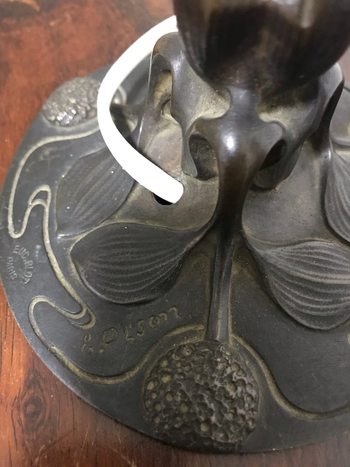 2/15日13:10分に売り切れました！最高峰！ミューラー兄弟　アネモネの花のテーブルランプ（アールヌーボーランプ）