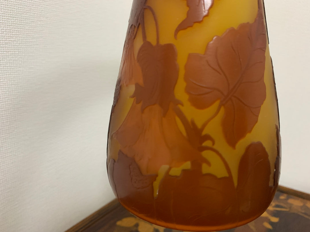 エミールガレ　フクシアの花テーブルのランプ