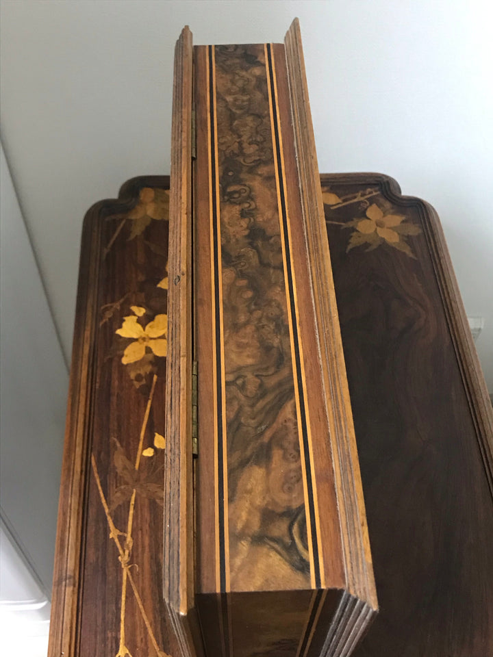 2/21日11:57分に売り切れました。エミールガレ 初期作品 マルケトリ技法を使ったボックス(木製ウッド作品)