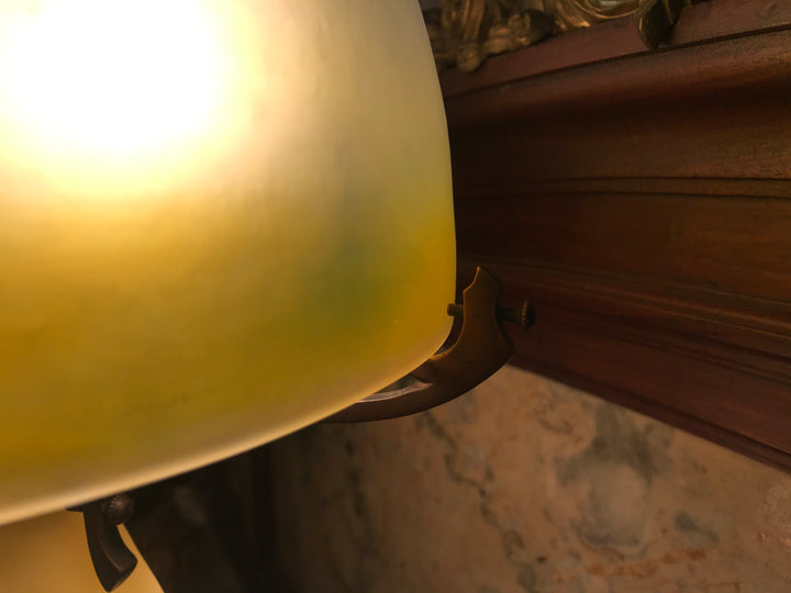 エミールガレ　山岳風景と鷲尾のアールヌーボー時代のアンティークテーブルランプ