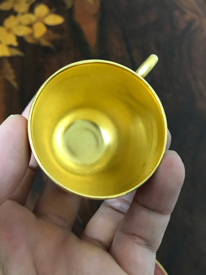 コールポート　ピンクモザイクとゴールドのデミタス　カップ＆ソーサー　1750年製