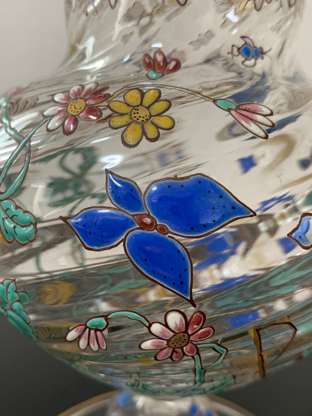 エミールガレ　初期作品　蝶々と花紋花瓶
