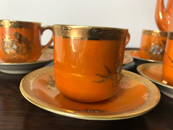 オールドノリタケ　朱色のラスターが使われたティーセット