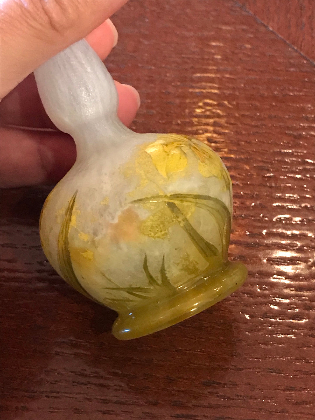 ドーム兄弟（ドームナンシー） 黄色の睡蓮の花 花瓶