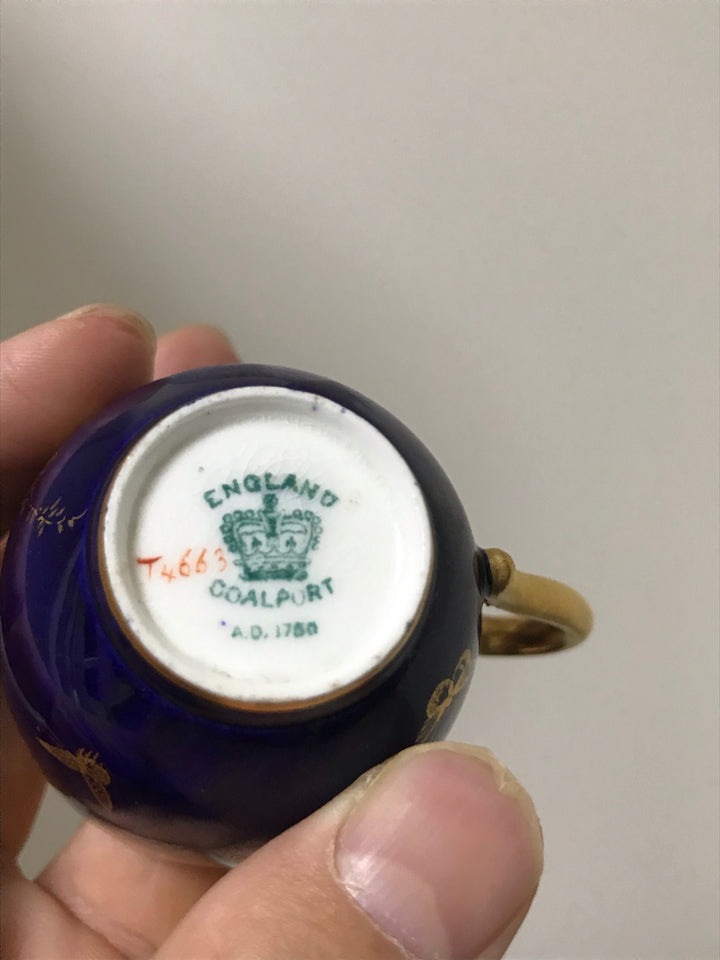 コールポート(COALPORT) ジャポニズム文様（自然と蝶々）のカップ＆ソーサー