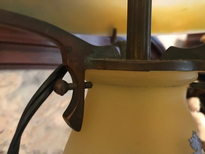 エミールガレ　山岳風景と鷲尾のアールヌーボー時代のアンティークテーブルランプ