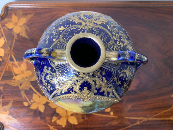 オールドノリタケ　コバルト地にスワン「白鳥」が描かれた花瓶