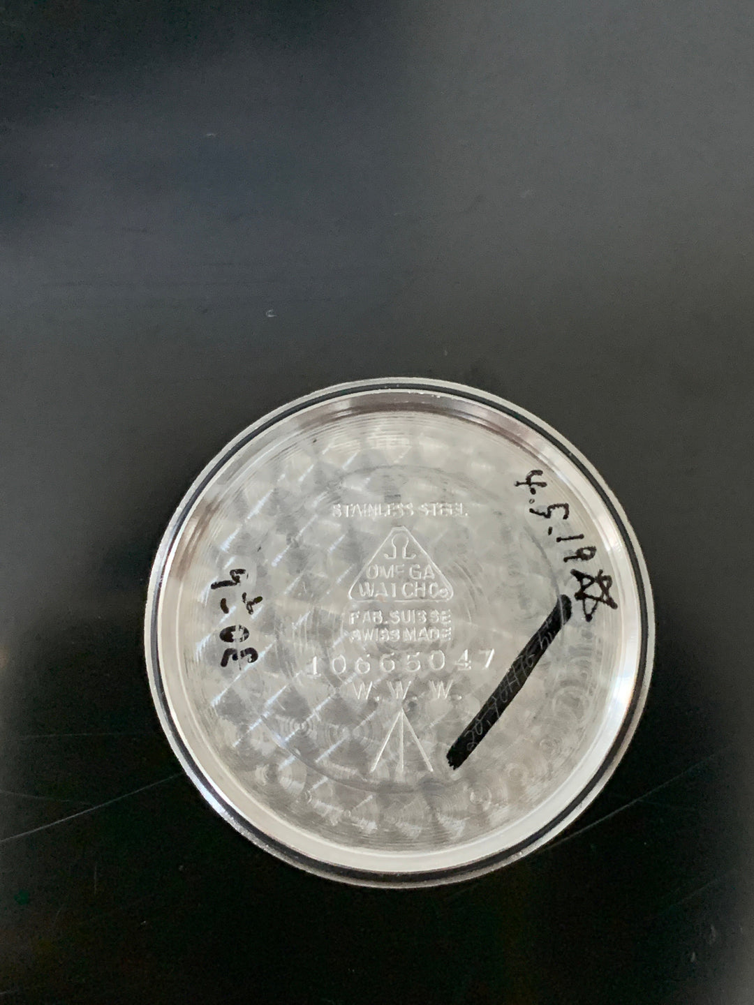 オメガ　イギリス陸軍ダーティダース　ヴィンテージミリタリーウォッチ