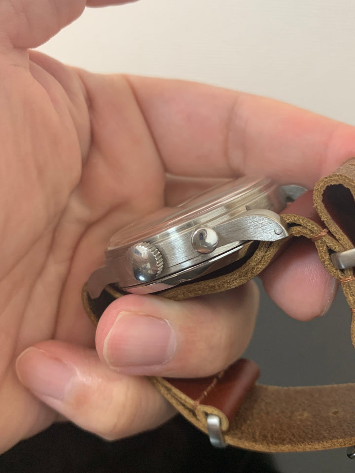 レマニア　イギリス艦隊航空隊クロノグラフ腕時計　ヴィンテージミリタリーウォッチ