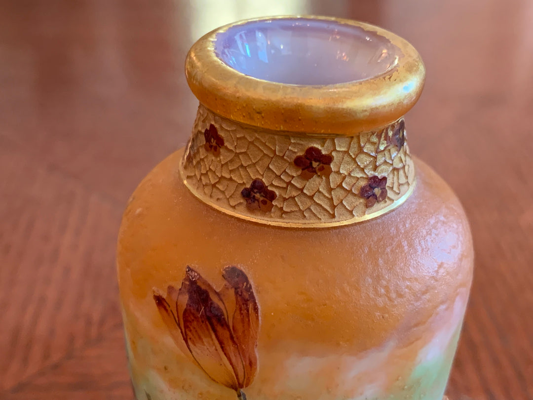 ドームナンシー「ドーム兄弟」シクラメンの花の花瓶