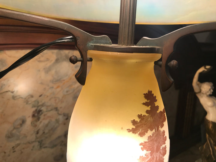 エミールガレ　山岳風景と鷲尾のアールヌーボー時代のアンティークテーブルランプ