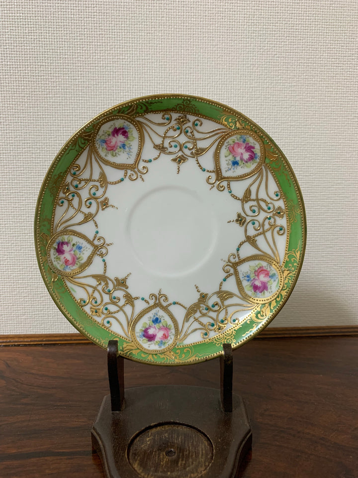 オールドノリタケ初期のマルキ印作品　ピンクローズのブルームのカップ＆ソーサー