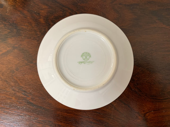 オールドノリタケ　水色ラスターのシノワズリ様式　デミタスカップ