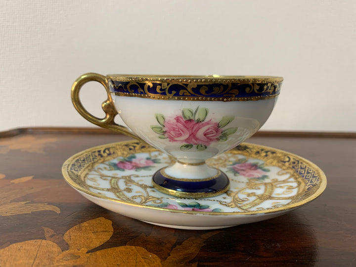 残り２セット　オールドノリタケ　ピンクローズとコバルトと金盛りのティーカップ&ソーサー