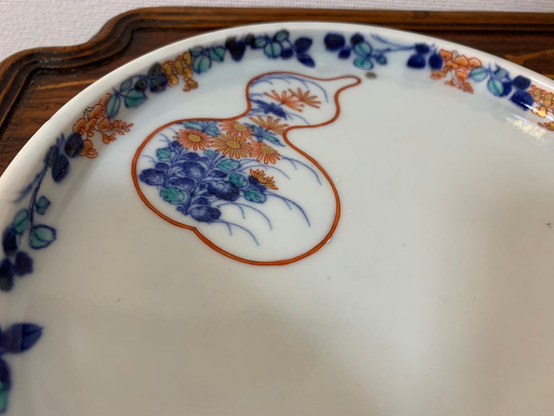 鍋島焼　瓢箪文色絵皿
