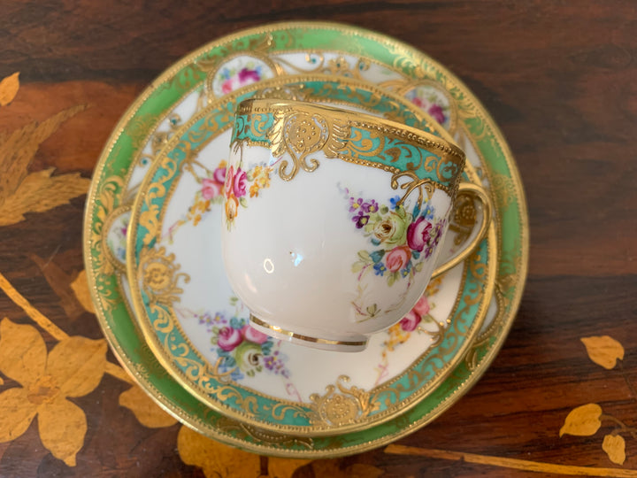 オールドノリタケ初期のマルキ印作品　ピンクローズのブルームのカップ＆ソーサー