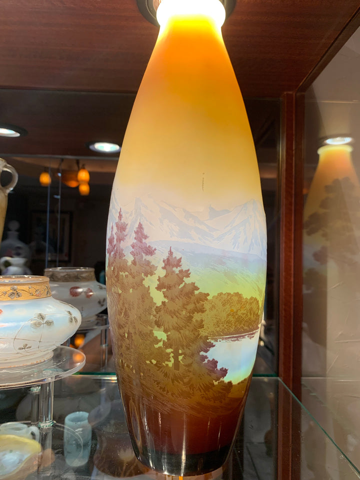 エミールガレ　圧巻の山岳風景の花瓶　多色仕様の最上級品