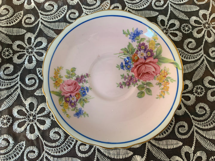 パラゴン（paragon）食器　ピンクローズと忘れな草のティーカップ&ソーサー