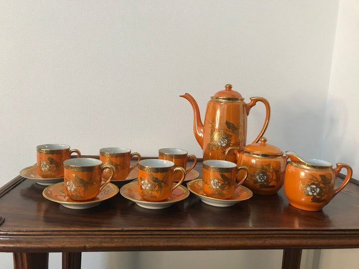 オールドノリタケ　朱色のラスターが使われたティーセット