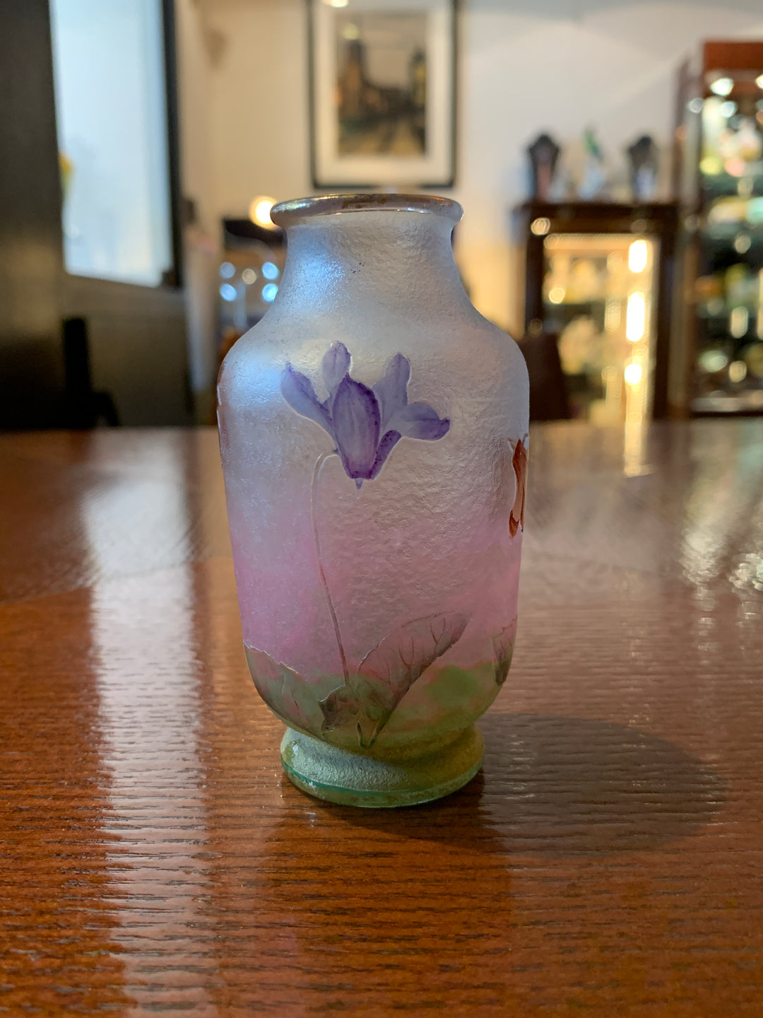 ドーム兄弟（ドームナンシー）シクラメンの花のピンクの花瓶