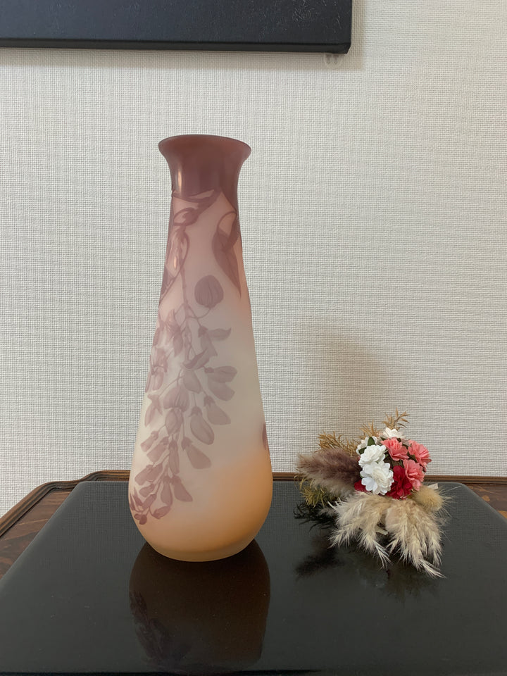 エミールガレ　藤の花のピンクの花瓶（スターガレ時代）