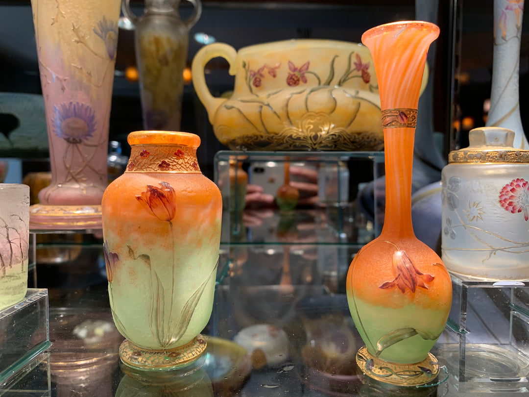 ドームナンシー「ドーム兄弟」シクラメンの花の花瓶