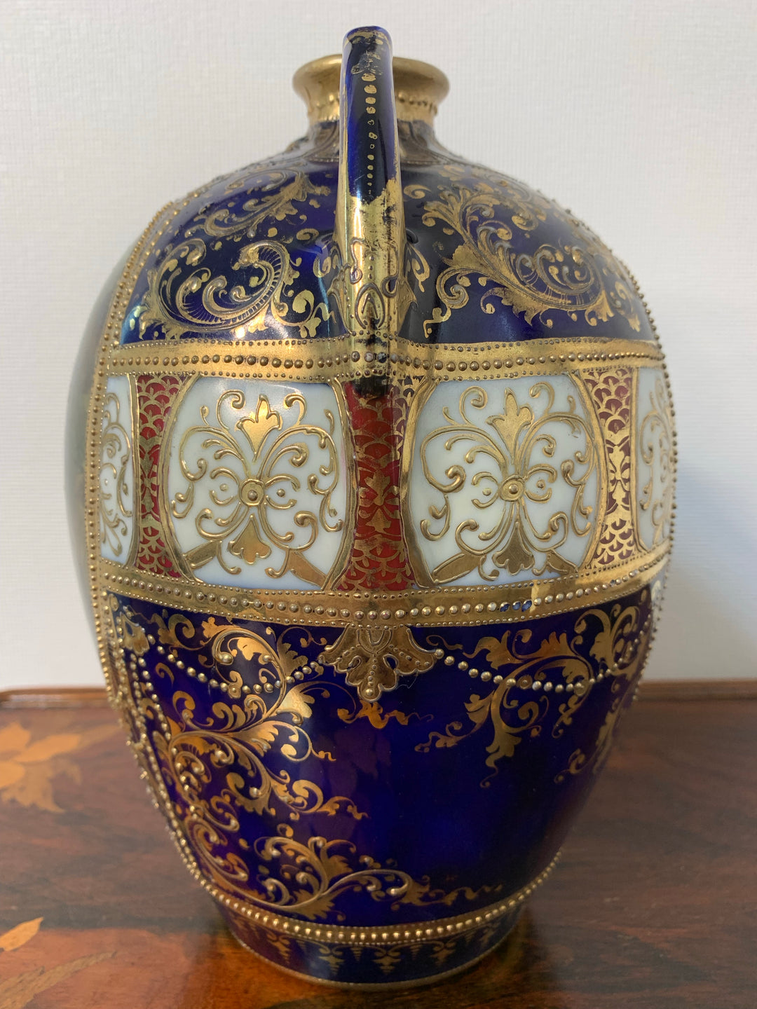 オールドノリタケ　コバルト地にスワン「白鳥」が描かれた花瓶