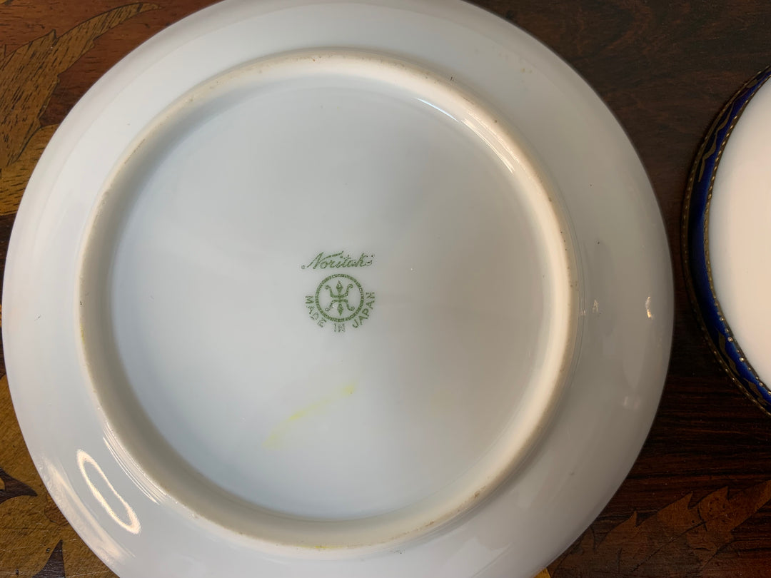 残り２セット　オールドノリタケ　ピンクローズとコバルトと金盛りのティーカップ&ソーサー