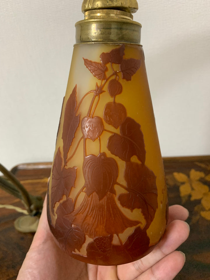 エミールガレ　フクシアの花テーブルのランプ