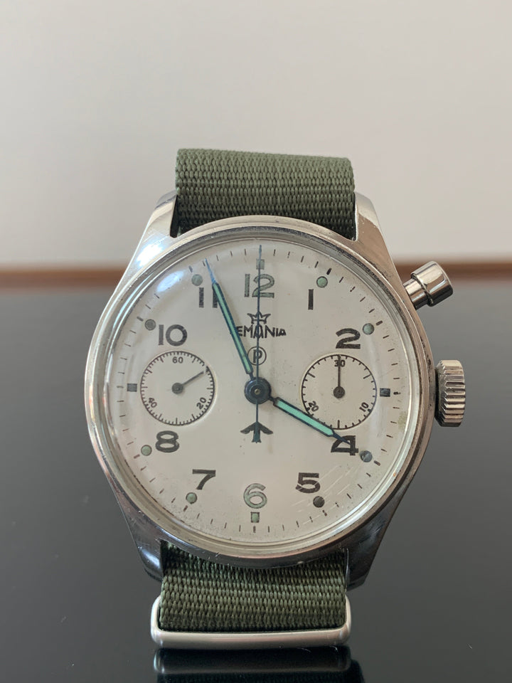 レマニア　イギリス空軍クロノグラフ　ウラン夜光塗料