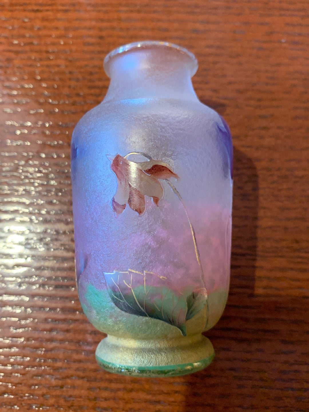 ドーム兄弟（ドームナンシー）シクラメンの花のピンクの花瓶