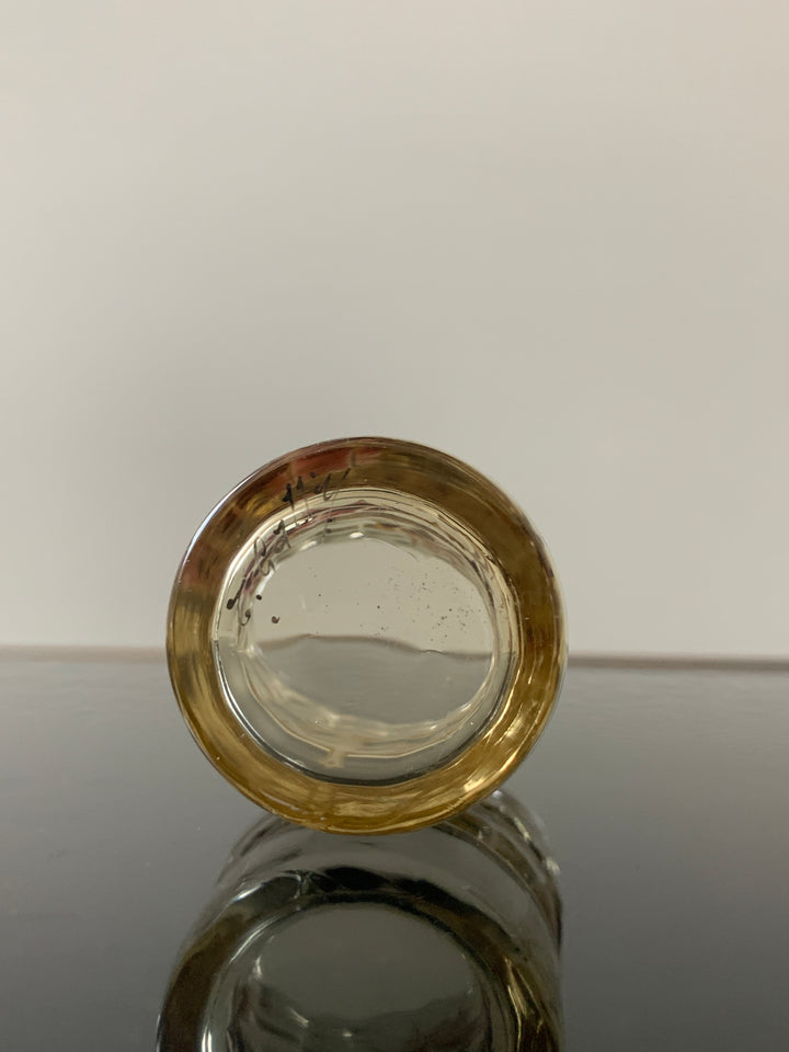 エミールガレの初期作品　エナメルガラスが使われたアザミのリキュールグラス