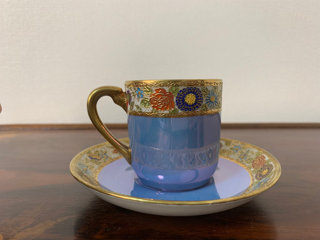 残り２セット　オールドノリタケ　ピンクローズとコバルトと金盛りのティーカップ&ソーサー