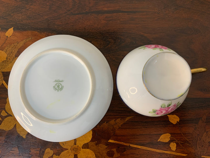 残り２セット　オールドノリタケ　ピンクローズとコバルトと金盛りのティーカップ&ソーサー