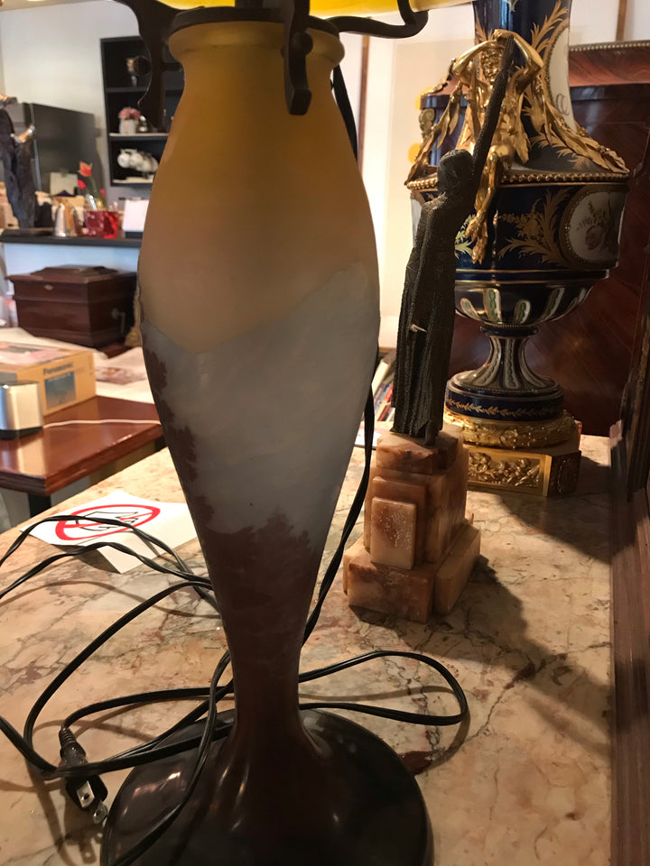 エミールガレ　山岳風景と鷲尾のアールヌーボー時代のアンティークテーブルランプ