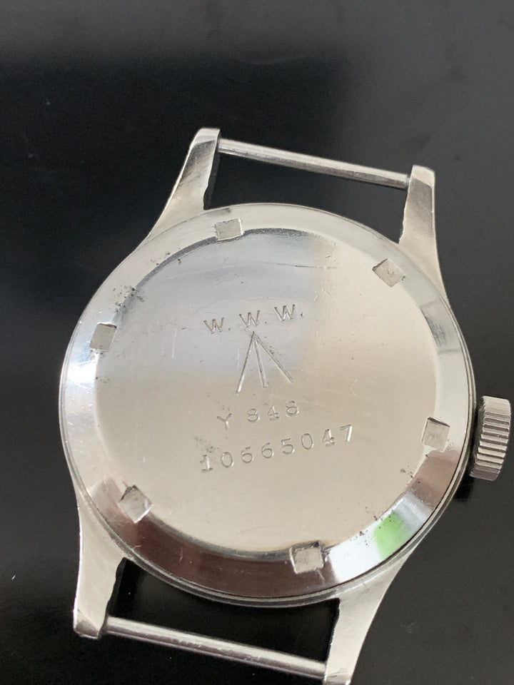 オメガ　イギリス陸軍ダーティダース　ヴィンテージミリタリーウォッチ