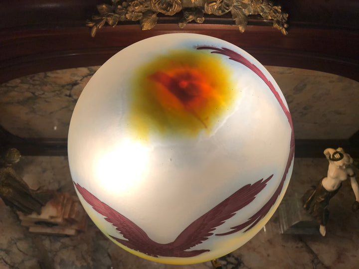 エミールガレ　山岳風景と鷲尾のアールヌーボー時代のアンティークテーブルランプ