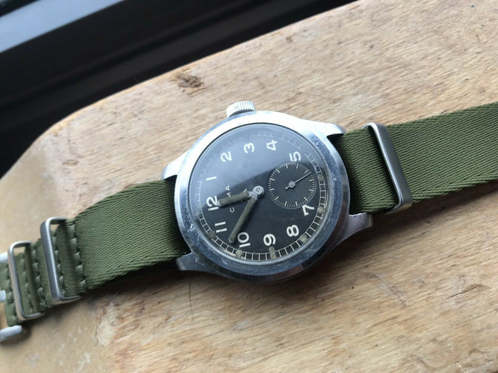 シーマ「ダーティ・ダース」ミリタリーウォッチ