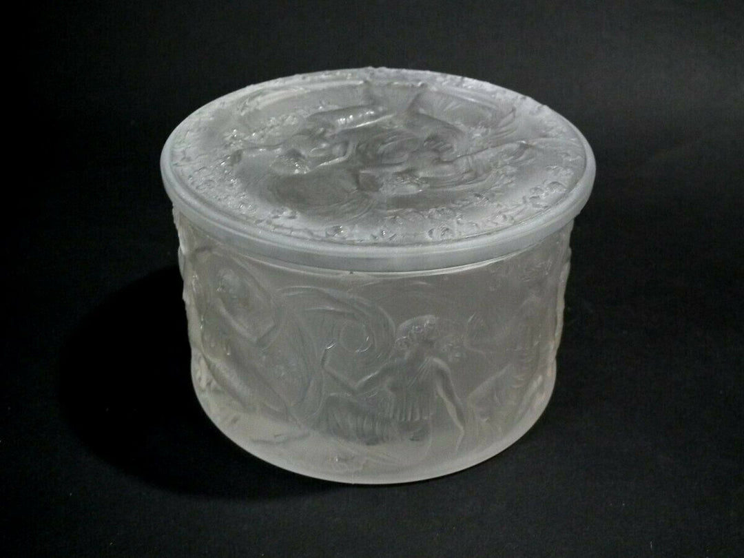 Rene Lalique Clear & frosted Glass 'Figurines Et Voiles' Box