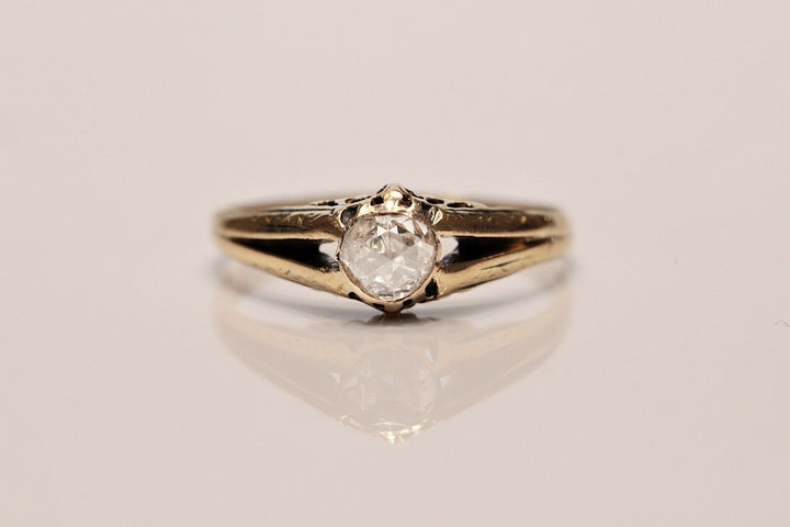 アンティーク 18K ナチュラルローズカットダイヤモンドのソリテールリング