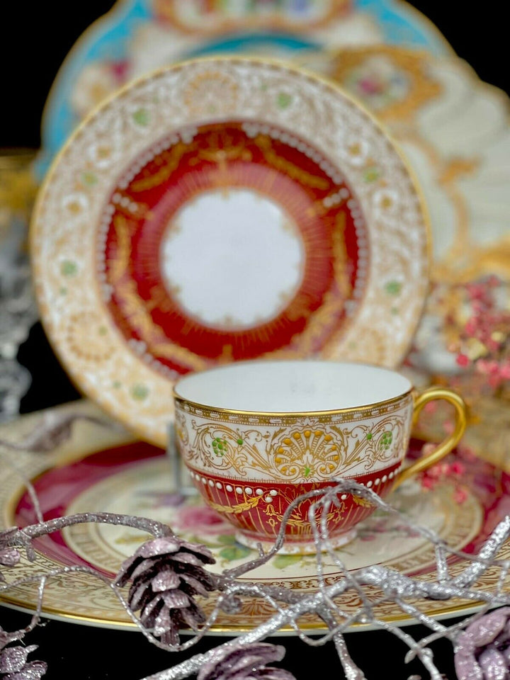 ロイヤルウースター　アンティーク　ティーカップ&ソーサー　ゴールドエナメルジュール