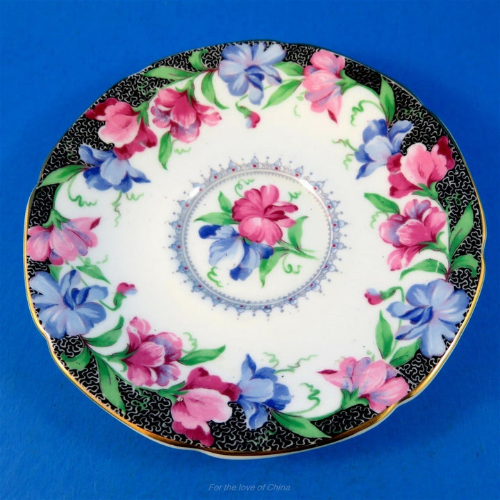 パラゴン　可愛いスイートピーのデミタスカップ＆ソーサー