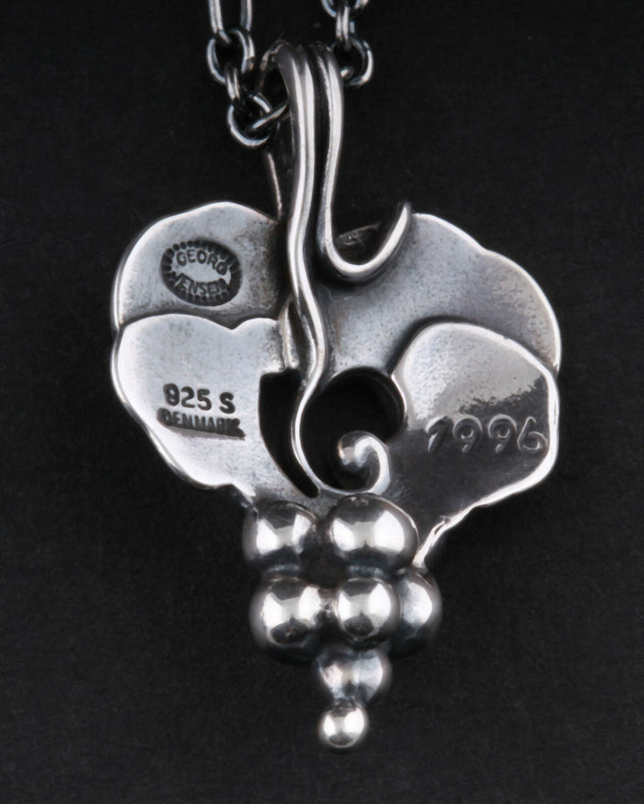 GEORG JENSEN Sterling Silver Pendant Of The Year 1996 with Carnelian. RARE!