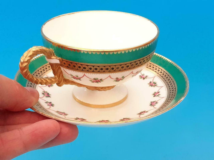 【希少】ブラウン・ウエストヘッド・ムーア　カップ＆ソーサー　金彩ロープハンドルとバラのガーランド