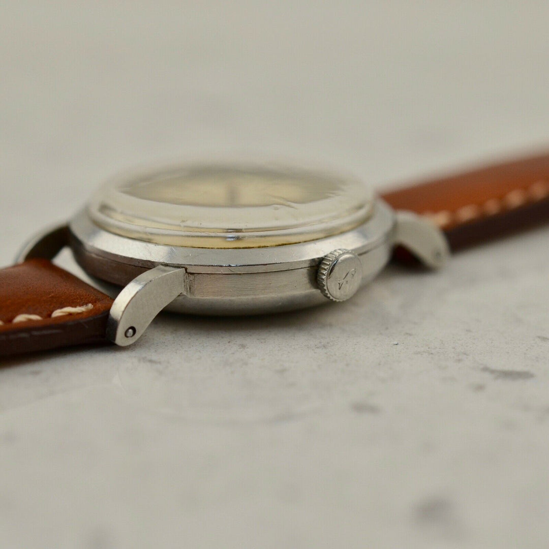 1955年　ヴィンテージ IWCシャフハウゼン　オートマチック　カラトラバ　腕時計 cal.85 スチール製
