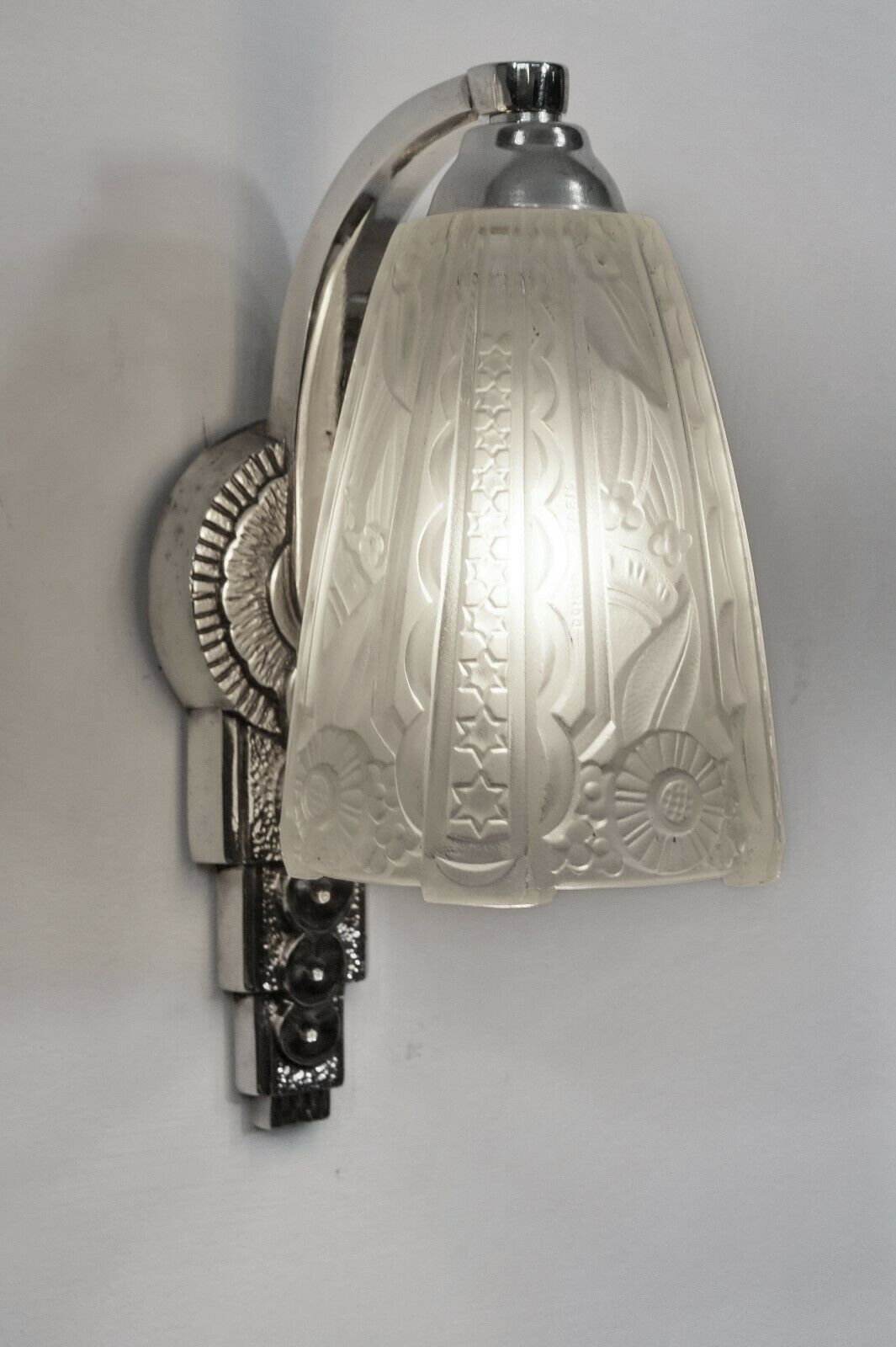 DONNA : PAIR OF 1930 FRENCH ART DECO WALL SCONCES ...... lights lamp 1925 muller