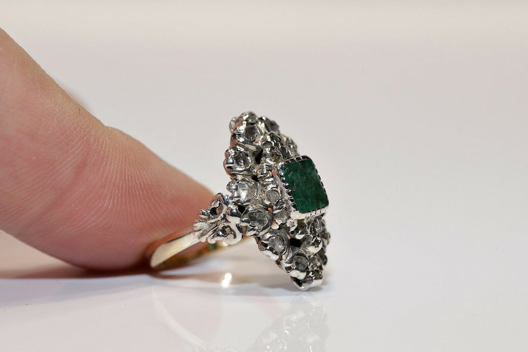 アンティーク ヴィクトリアン 18K ナチュラルローズカットダイヤモンドとエメラルドのナヴェットリング