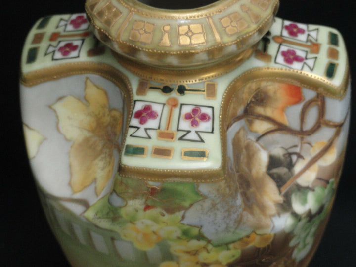 ANTIQUE UNUSUAL MORIMURA BROS. NIPPON RAISED MORIAGE JAPANESE VASE